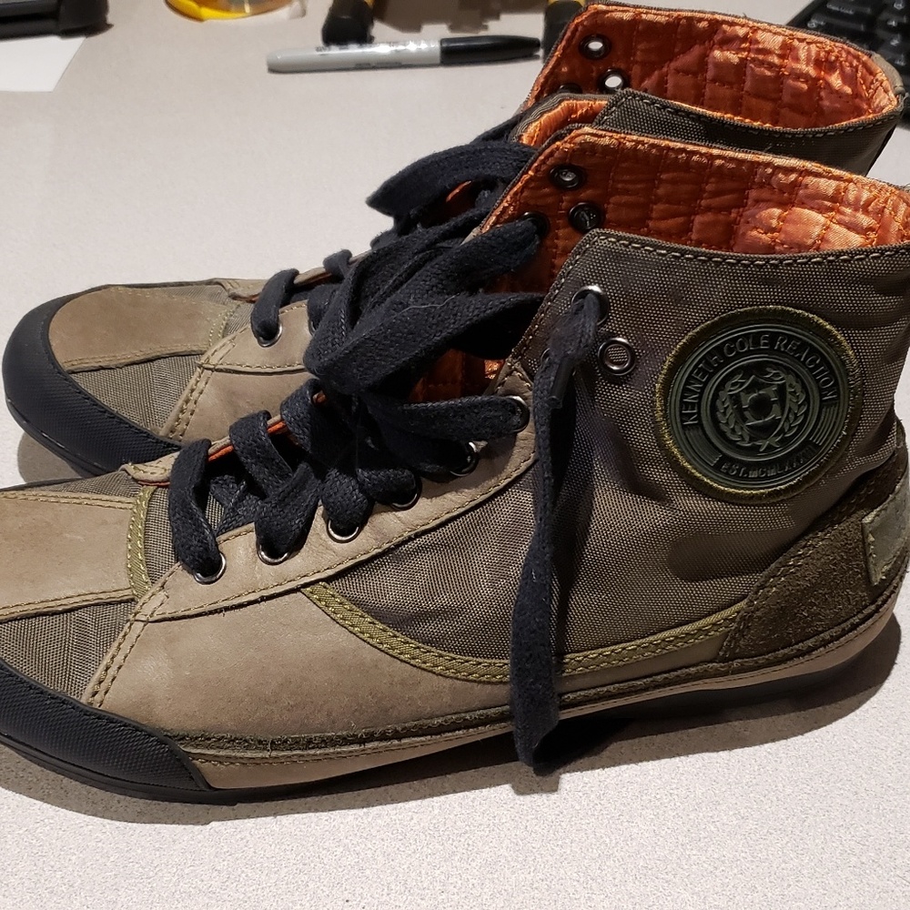 Kenneth Cole Sneakers